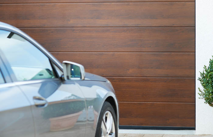 Medium panel - Smooth walnut - V4000